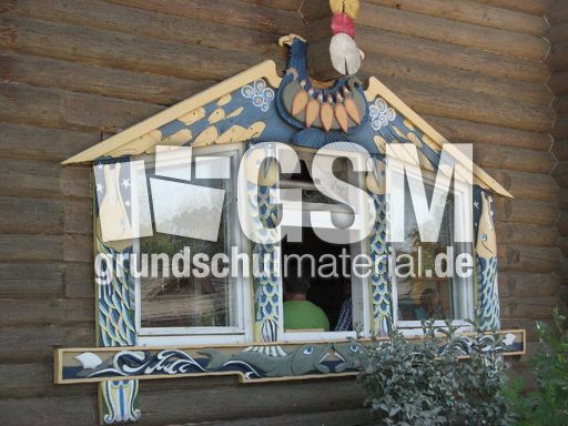 186 Fenster in Mandrogi.JPG